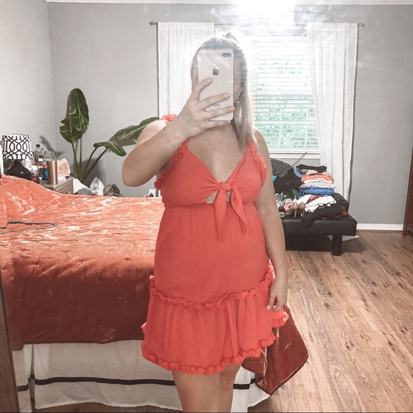 Saints + Secrets Pink Ruffle Tie Front Dress Med. - Picture 10 of 10